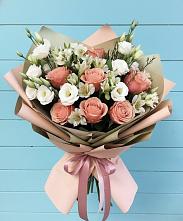 Букет цветов из:  Розы, Альстромерии и Лизиантусы в Турки