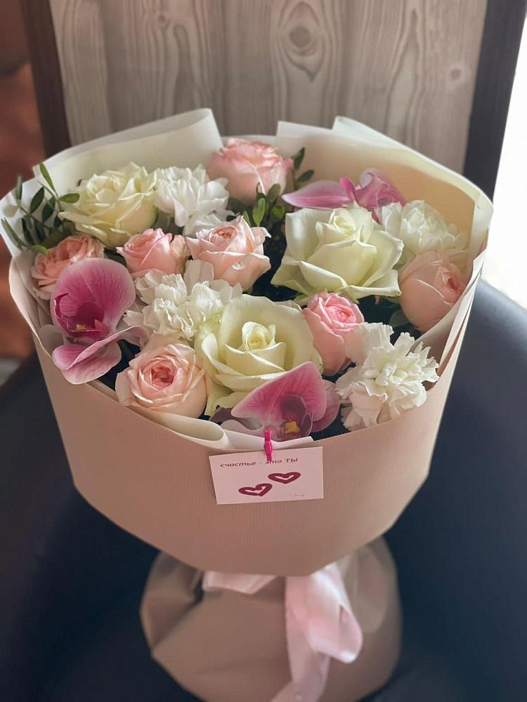 Букет цветов из: Орхидеи, Розы и Гвоздики в Турки