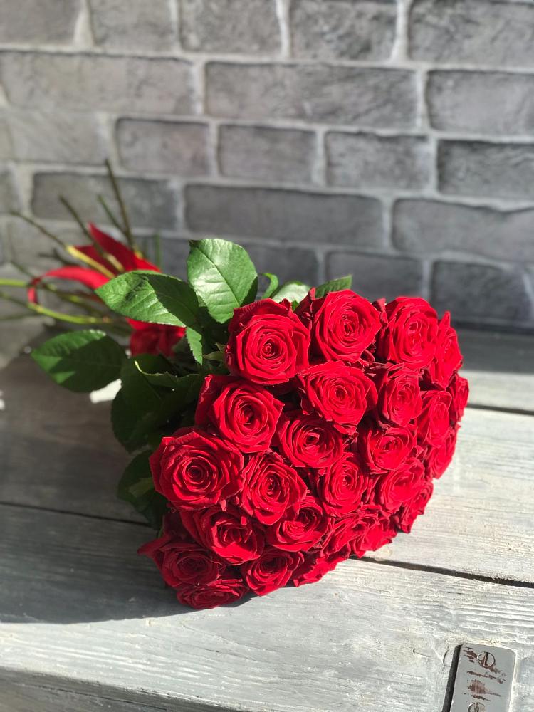 Букет Красные розы Фридом в Турки