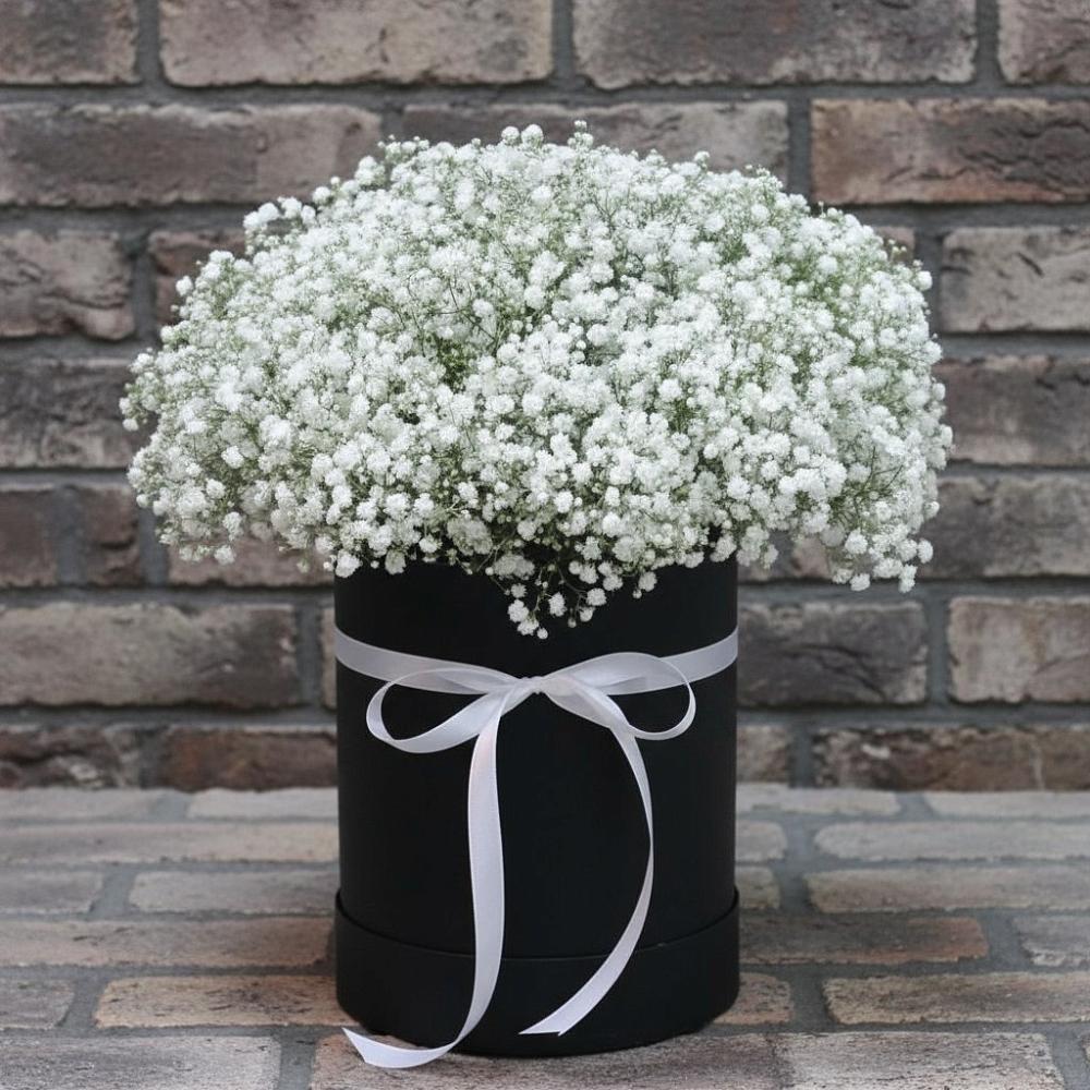 Цветочная композиция из Гипсофила в шляпной коробке в Турки