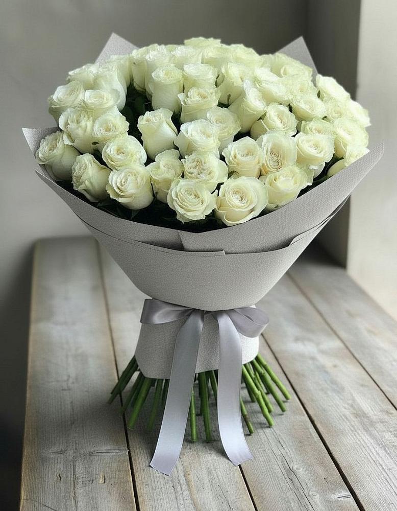 Букет 35 Белых роз в Турки