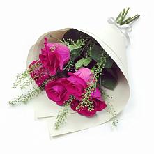 Букет цветов из:  Розы в Турки