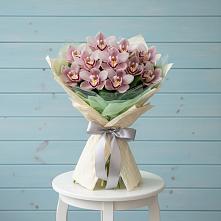 Букет цветов из:  Орхидеи и Розы #REPLACE_PRED# Турки