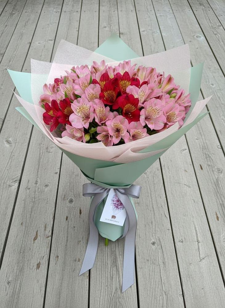 Букет цветов из: Альстромерии в Турки