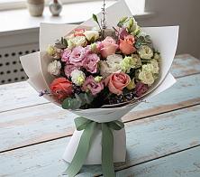 Букет цветов из:  Розы, Лизиантусы и Гвоздики в Турки