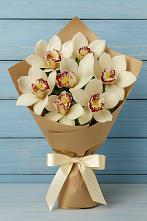Букет цветов из:  Орхидеи и Розы в Турки